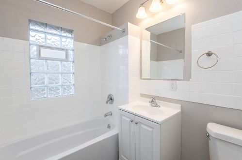 3812 Roberts St, Milwaukee WI  53208-1841 exterior