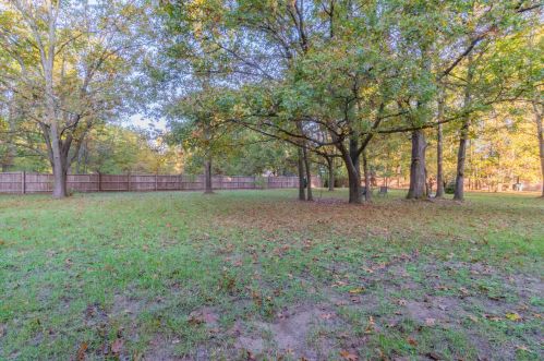 3470 Polonaise Dr, Meskegon MI 49442-1775 exterior