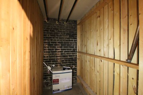 1901 Newport Ave, Chicago IL  60657-1025 exterior