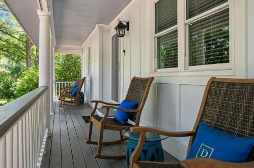 3433 Keswick Dr, Atlanta GA  30341-2616 exterior