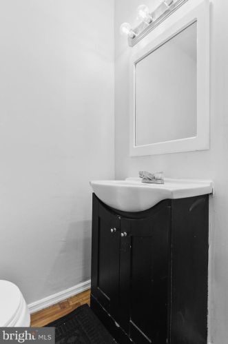 227 Gdn Ter, Runnemede NJ 08078-1420 exterior