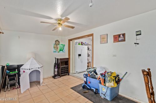 2045 Cholla St, Phoenix AZ 85029-3820 exterior