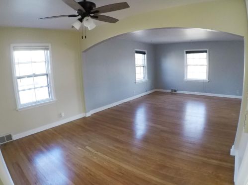 2701 Avondale Blvd, Milwaukee WI 53210-1364 exterior