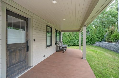 505 Bedford Rd, Armonk NY 10504-2905 exterior