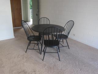 1631 Liholiho St, Honolulu HI  96822-2978 exterior