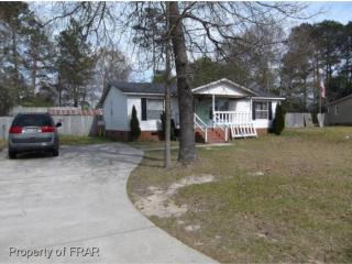 1513 Obannon Dr, Raeford NC  28376-8465 exterior