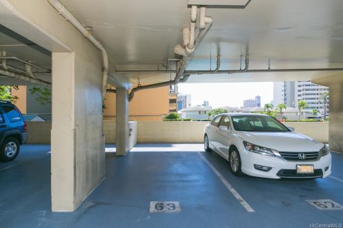 1040 Kinau St, Honolulu HI  96814-1028 exterior