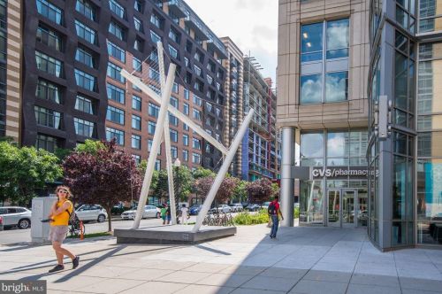 1936 4th St, Washington DC  20002-1251 exterior