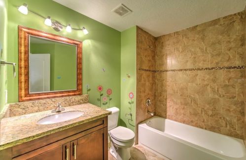 4738 Pond Rdg Dr, Riverview FL 33578-2104 exterior