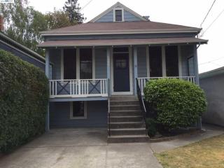 1308 Court St, Alameda CA  94501-4725 exterior