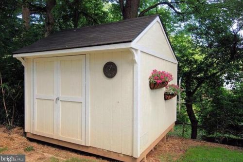 1105 Carson St, Silver Spring MD  20901-1817 exterior