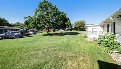 5108 Grn Mdw Rd, Kalamazoo MI 49009-1256 exterior