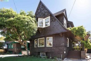 1368 Versailles Ave, Alameda CA  94501-4761 exterior