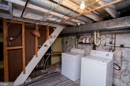 1407 Liberty St, Trenton NJ 08629-2214 exterior