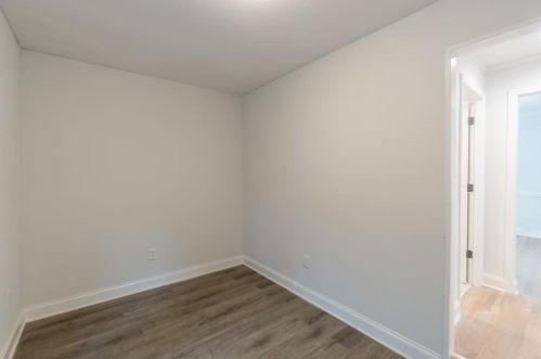 1937 Clairmont Ter, Atlanta GA  30345-2309 exterior