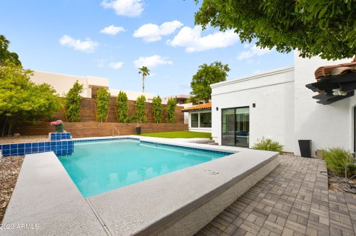 6264 31st Way, Phoenix AZ  85016-2327 exterior