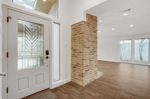 15123 Cypress Hills Dr, Dallas TX  75248-4914 exterior