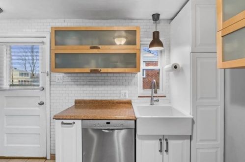 7837 Elm St, Pittsburgh PA 15234-1952 exterior