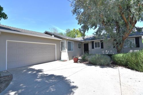 815 Minnesota Ave, Turlock CA 95382-1509 exterior