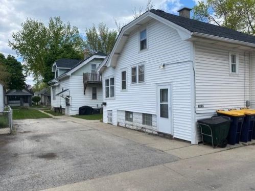 2206 76th St, Milwaukee WI  53219-1829 exterior
