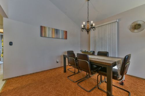 1811 Holmes Ct, Milwaukee WI 53221-3546 exterior