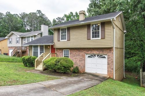 2180 Sara Ashley Way, Lithonia, GA 30058-8953