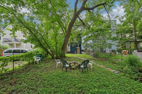 1142 Jenifer St, Madison WI 53703-3745 exterior