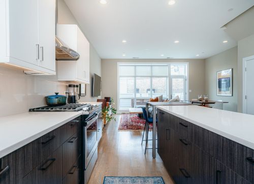 2810 Walton St, Chicago IL 60622-4450 exterior