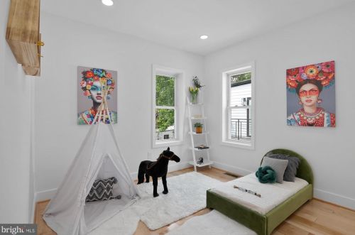 502 Randolph St, Washington DC  20011-5906 exterior