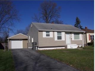 6718 19th St, Indianapolis IN  46219-2620 exterior