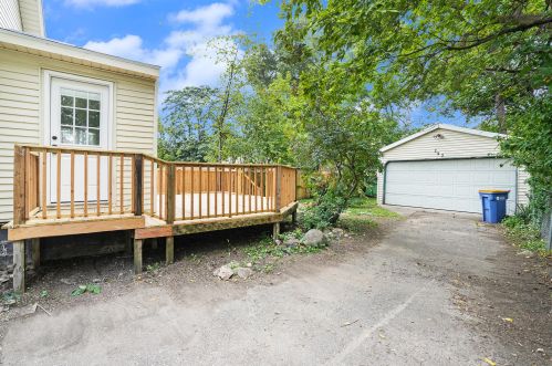 243 Dickinson St, Grand Rapids MI 49507-2559 exterior