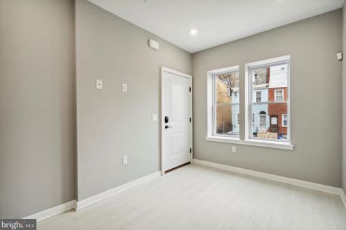 2110 Franklin St, Philadelphia PA  19122-1322 exterior