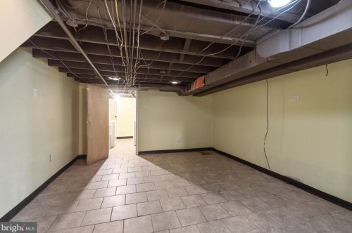 435 Ellis Ave, Darby PA 19023-2708 exterior