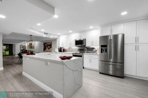 9260 14th St, Boca Raton, FL 33428-6808