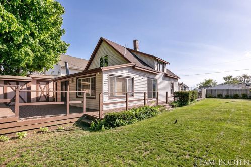 1590 Nelson St, Meskegon MI 49441-1036 exterior