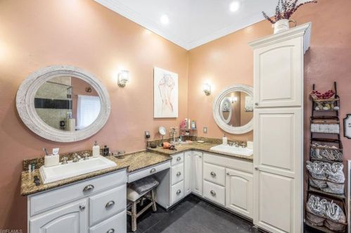 4561 Beechwood Lk Dr, Naples FL 34112-6102 exterior