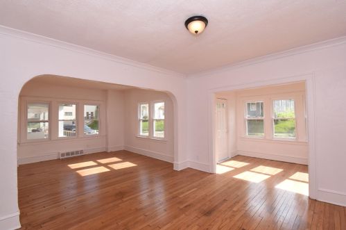 3203 Julia St, Milwaukee WI 53212-1930 exterior