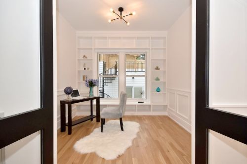 4841 Oakley Ave, Chicago IL 60659-5208 exterior