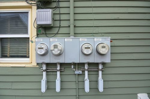 32 Burncoat St, Worcester MA 01605-1814 exterior