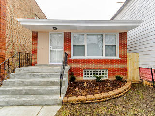 8439 Green St, Chicago IL  60620-3208 exterior