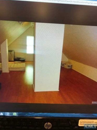 24 Palisade Ave, Outwater NJ 07026-3107 exterior