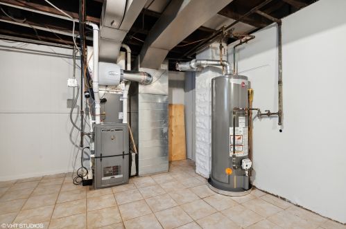 3518 Kilbourn Ave, Chicago IL 60641-3820 exterior