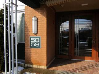 5859 Beacon St, Pittsburgh PA  15217-4209 exterior