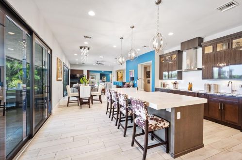 4803 Oak Cir, Boynton Beach FL 33436-5922 exterior