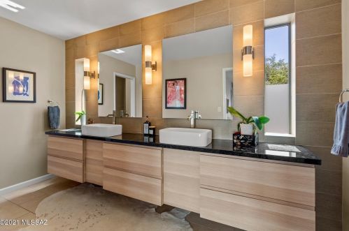 7256 Camino Valle Verde, Tucson AZ  85715-3408 exterior