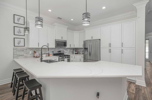 6117 Kendra Ln, Fort Pierce FL 34983-4140 exterior