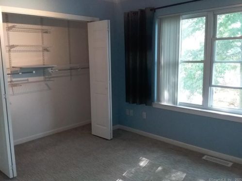 54 Franklin Ave, Derby CT 06418-2227 exterior