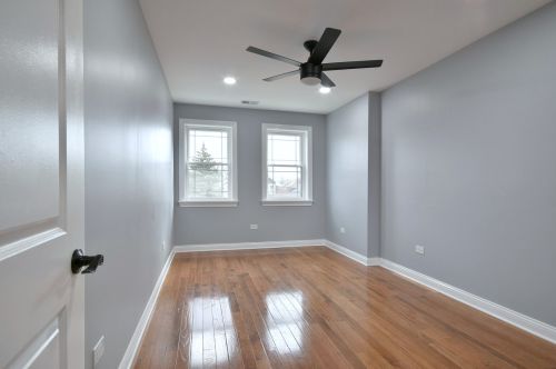 1706 Lockwood Ave, Chicago IL  60639-4319 exterior