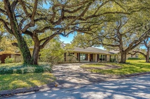 6248 Dilbeck Ln, Dallas, TX 75240-5316