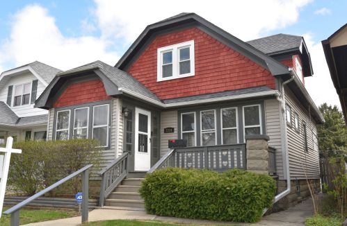 2214 59, Milwaukee WI 53219-2104 exterior